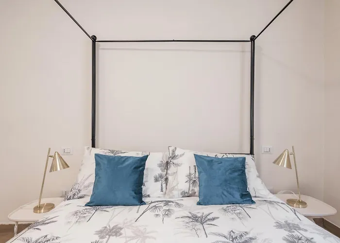 아파트 Fino A 17 Persone In Centro A 17 Minuti A Piedi Da Piazza Di Spagna *