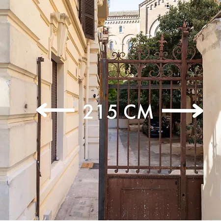Fino A 17 Persone In Centro A 17 Minuti A Piedi Da Piazza Di Spagna 公寓 *